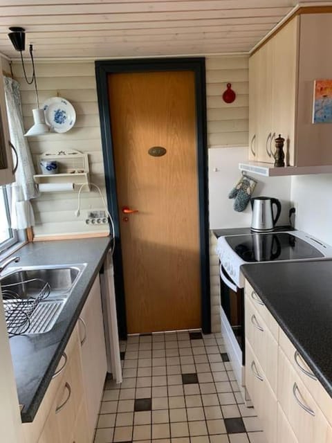 Bo i vandkanten på Avernakø House in Region of Southern Denmark