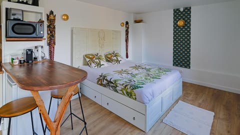 Maisonnette cosy bord de Seine 30min paris House in Poissy