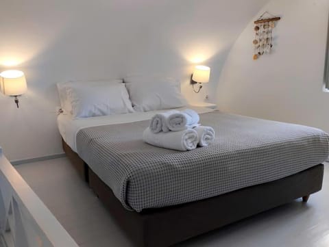 ENDLESS SUMMER House in Oia