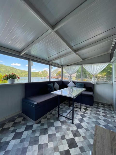 Splav ANDJELA Perucac House in Zlatibor District, Serbia