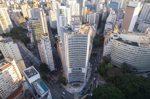 Property building, Location
