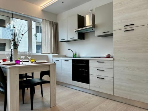 Living room, kitchen