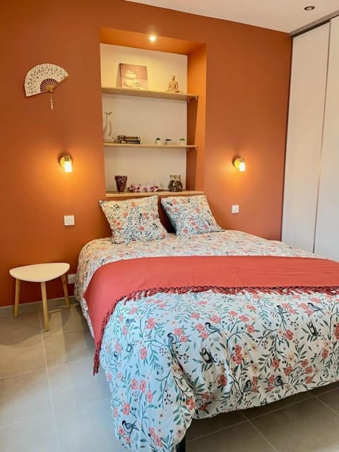 Bed, Bedroom, wardrobe