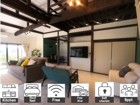 TV and multimedia, Living room, Evening entertainment