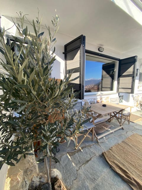 calm stone house elemm Apartment in North Macedonia