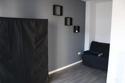 3 pièces + terrasse dernier étage proche centre Apartment in Île-de-France