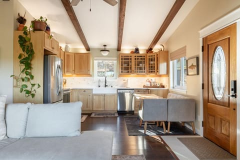 Pine Perch ~ Cozy Mountain Cabin w/ Views Cabin in Bailey