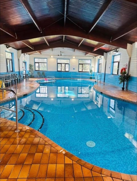 33 Tudor Court Chalet in Hayle