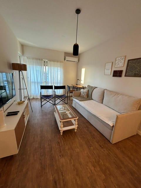 Communal lounge/ TV room, TV and multimedia