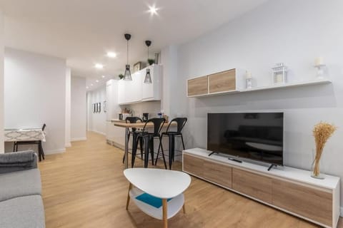 TV and multimedia, Kitchen or kitchenette