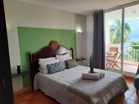 Bed, Bedroom, Sea view