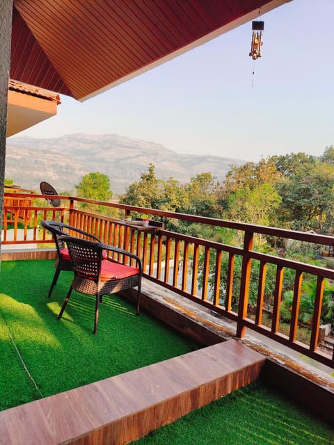 Patio, View (from property/room), Balcony/Terrace, Mountain view