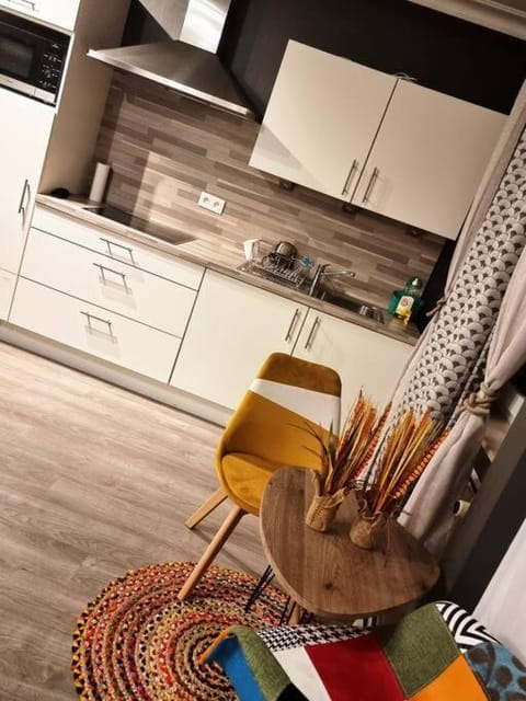 Appartement très proche médiacité - centre ville Apartment in Liège