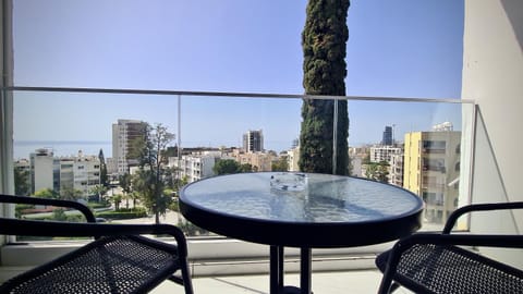 Balcony/Terrace, Balcony/Terrace, Beach, Sea view