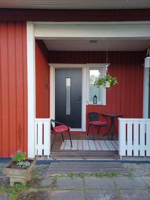 Property building, Balcony/Terrace