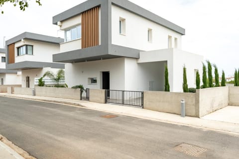 Property building, Neighbourhood, Street view