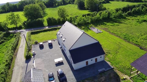 Property building, Natural landscape, Bird's eye view, Street view, Parking