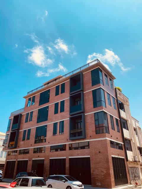 Property building, Day