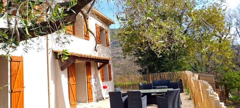 Property building, Garden view