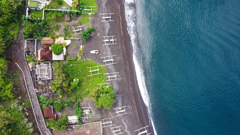Bird's eye view, Sea view