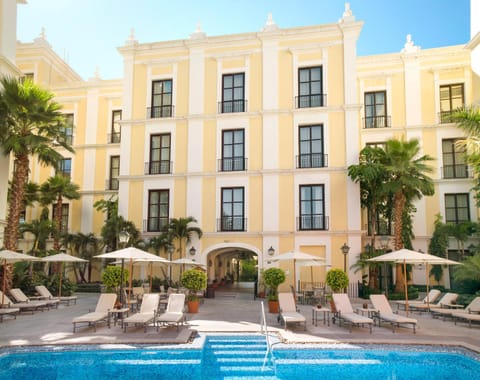 Garden, Swimming pool