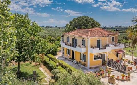 Property building, Day, Natural landscape, Garden view