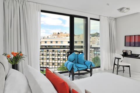 Bed, View (from property/room), Photo of the whole room, Bedroom, City view