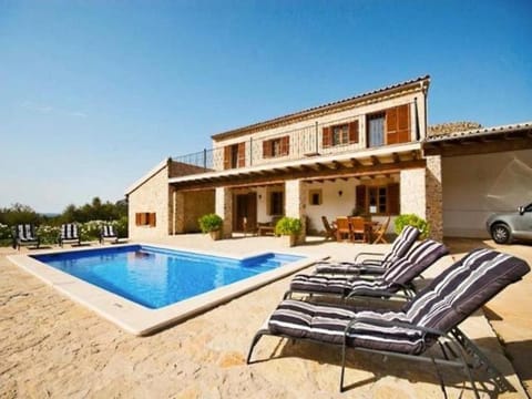 Pool view, Swimming pool, sunbed
