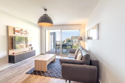 Beautiful apt with terracepool - Near Monaco House in Monaco