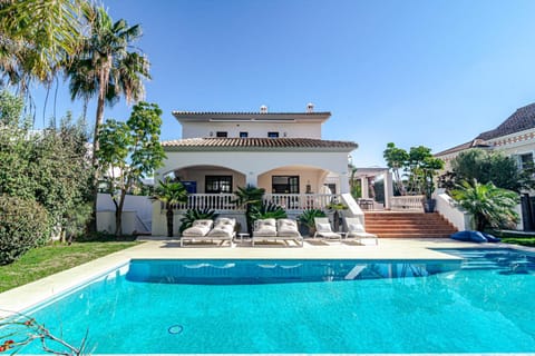 Cortijo Blanco Villa Villa in Marbella