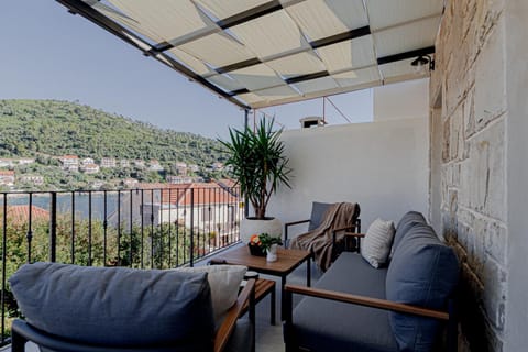 Balcony/Terrace, Balcony/Terrace