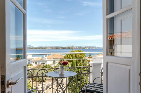 Martha's House Apartment in Spetses