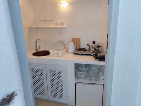 HIDEAWAY CAVE HOUSE House in Oia