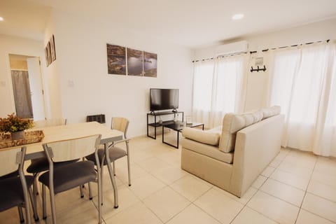 TV and multimedia, Living room, Seating area, air conditioner
