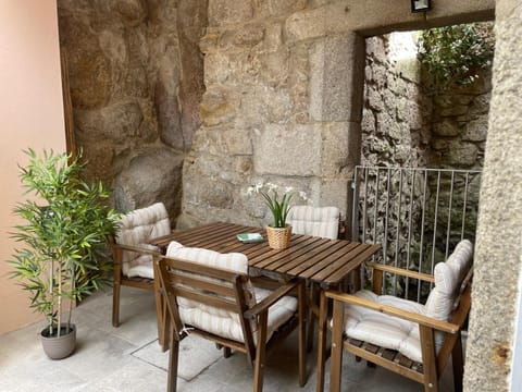 Patio, Balcony/Terrace