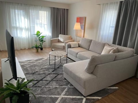 Nice and spacious condo Apartment in Helsinki