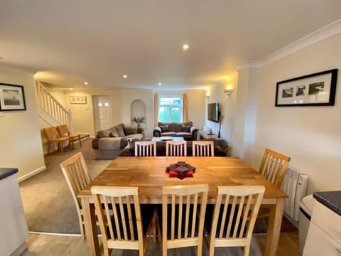 4 Bedroom House at Atlantic Reach-Newquay-Cornwall House in Saint Columb Major