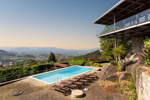 Pool view, Swimming pool, sunbed