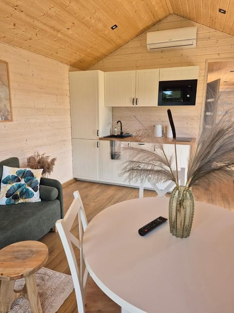 Zakątek Dębki House in Pomeranian Voivodeship