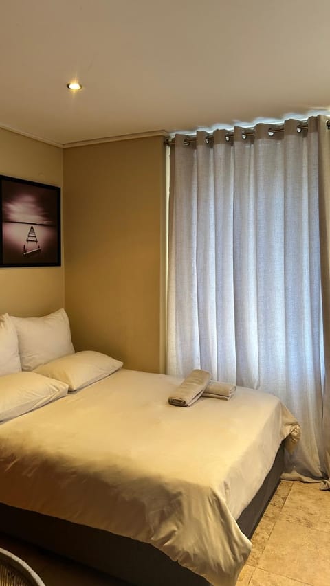Studio Apartment Paarl Central Apartment in Cape Town