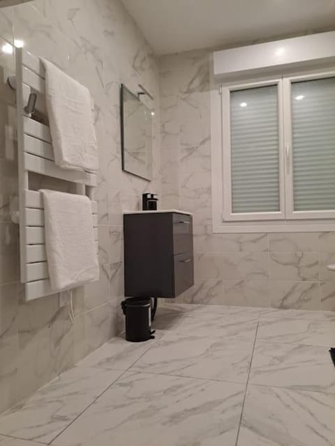 24h course/Moto/ Oasis / Antares Apartment in Le Mans