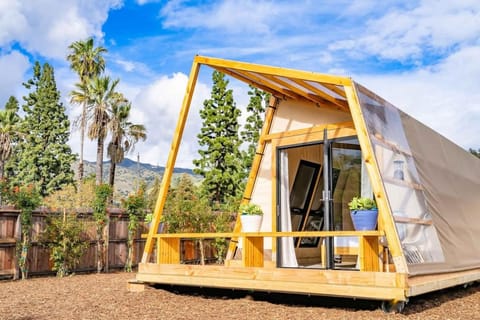 Glamping in the Urban Luxury tent in Glendora