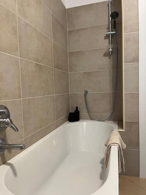 Bilocale Certosa- Fiera Milano Apartment in Milan