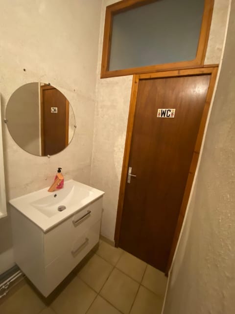 T2 proche de la gare et du centre-ville nouveau proprio Apartment in Besançon