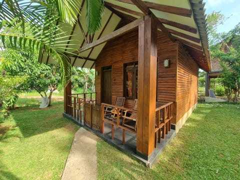 Property building, Patio, Natural landscape, Garden, Garden view