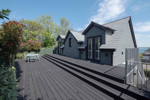 Chy An Gweal Farm Coach House House in England