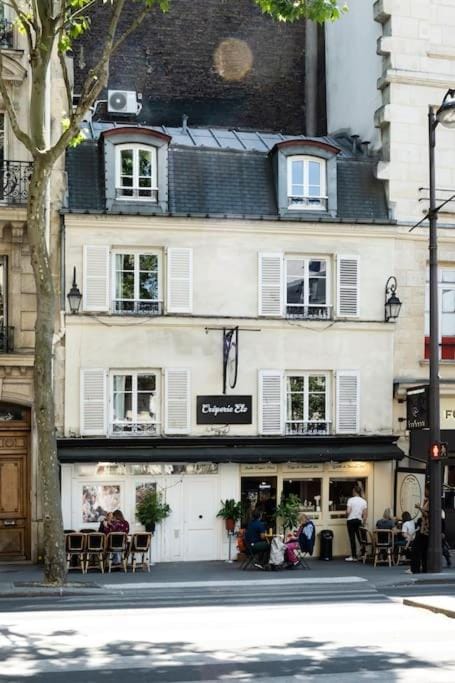 PAVILLON EDEN House in Paris