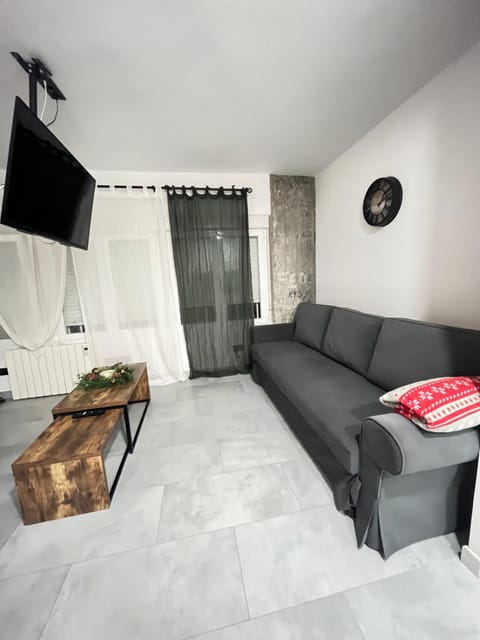 Madrid Confort Suites Apartment in Madrid