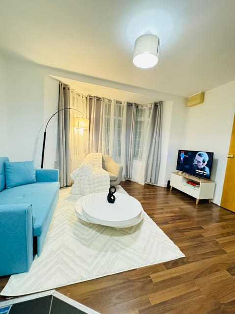 TV and multimedia, Seating area