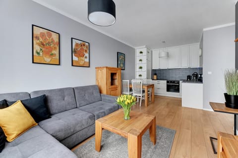 Living room, pet friendly
